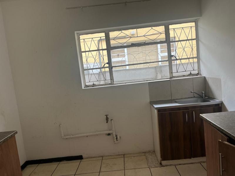To Let 2 Bedroom Property for Rent in Gelvan Park Eastern Cape